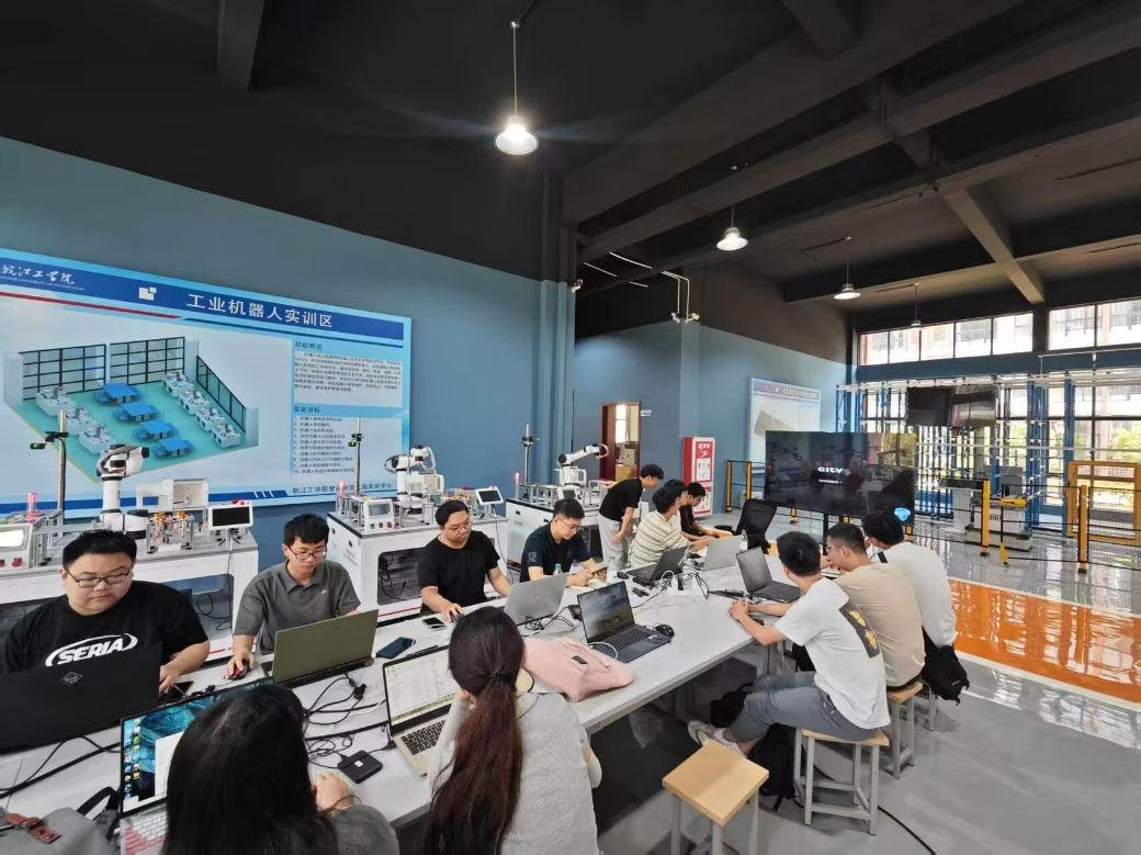 智能制造培训辅导(智能制造培训的体会和收获)玉树市
